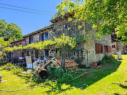 Masia a Santa Pau en el parc natural de la Garrotxa