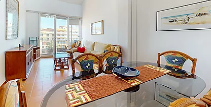 Penthouse exclusif avec terrasse privée sur la Costa Brava.